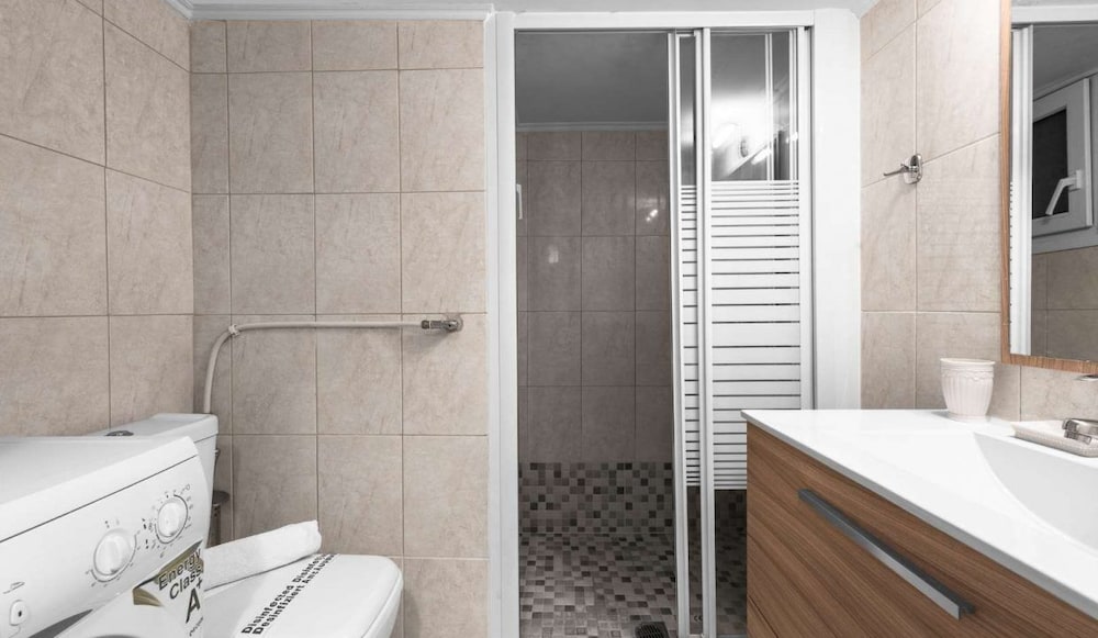 Фото 93 Nilie Hospitality Mgmt