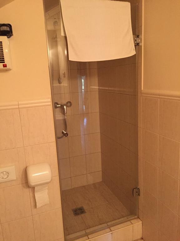 Фото Icon Győr Hotel & Restaurant