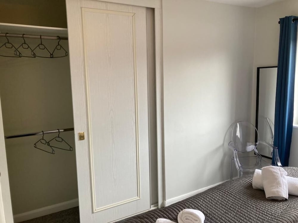 Фото Modern Cosy Home Sleeps 6 With Parking nr Preston