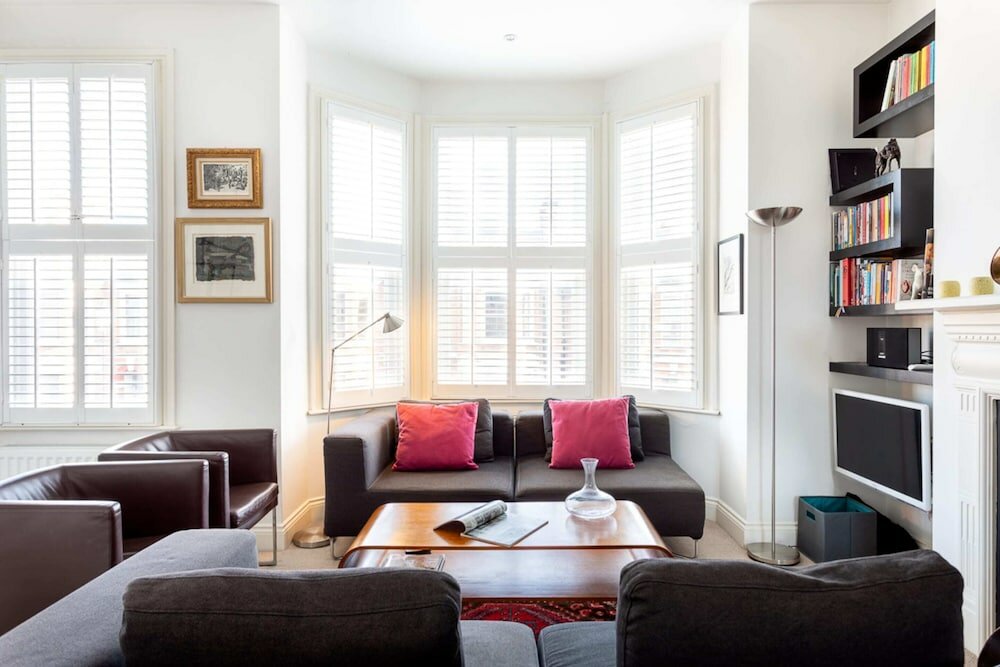 Фото Spacious Apartment Near Portobello Road