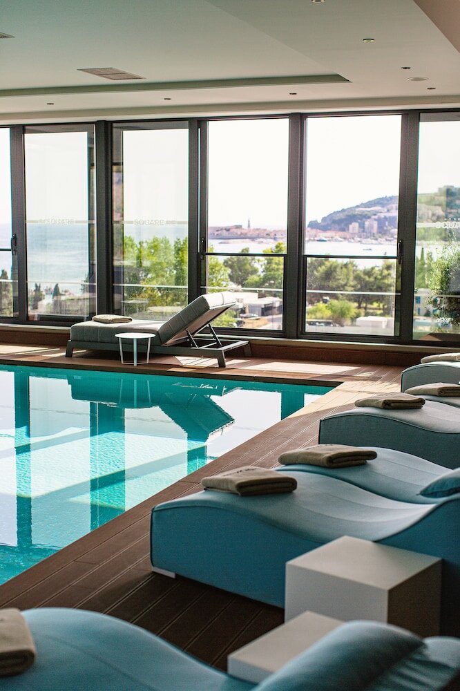 Фото Hotel Square