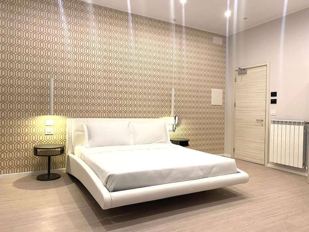 Фото Cadorna Luxury Hotel