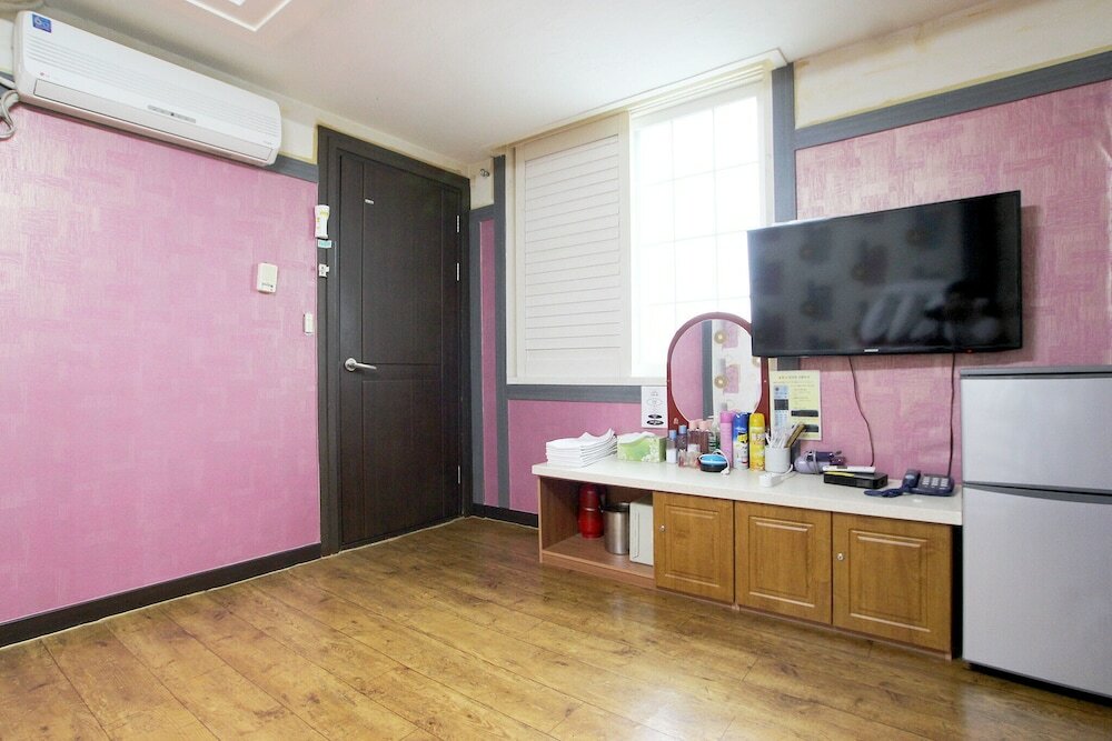 Фото Ulleung Hwangje Hotel