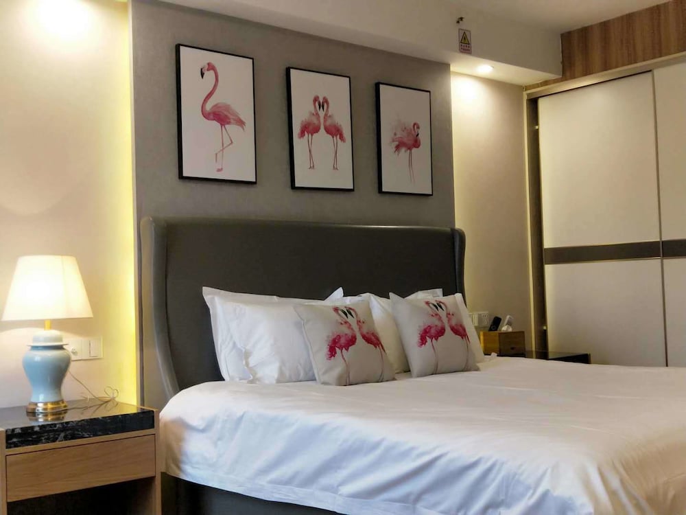 Фото Candice Hotel Apartment