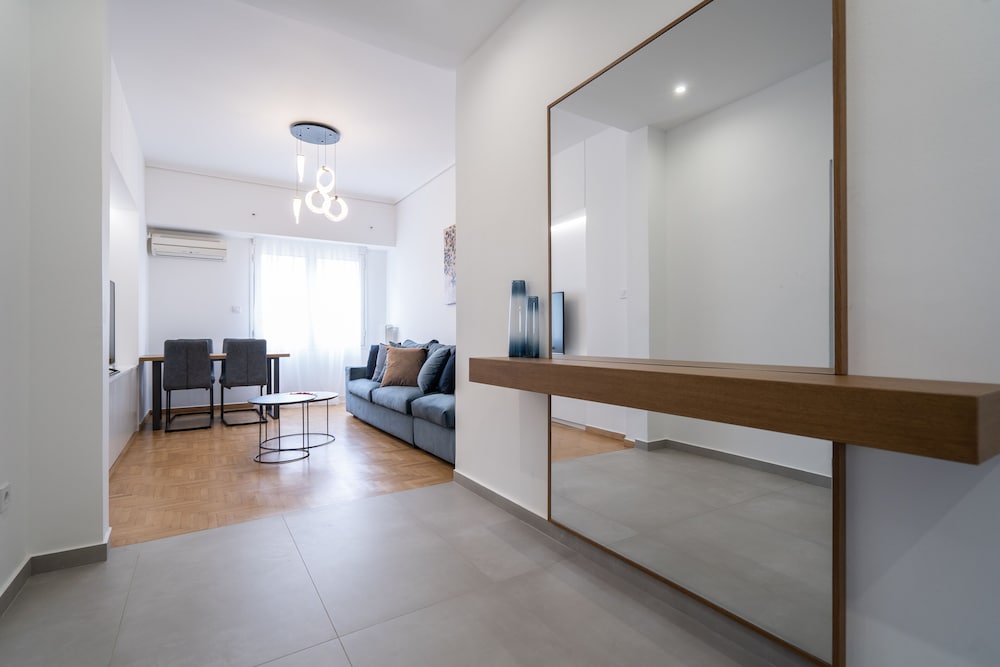 Фото The Spiritual Athens Apartment