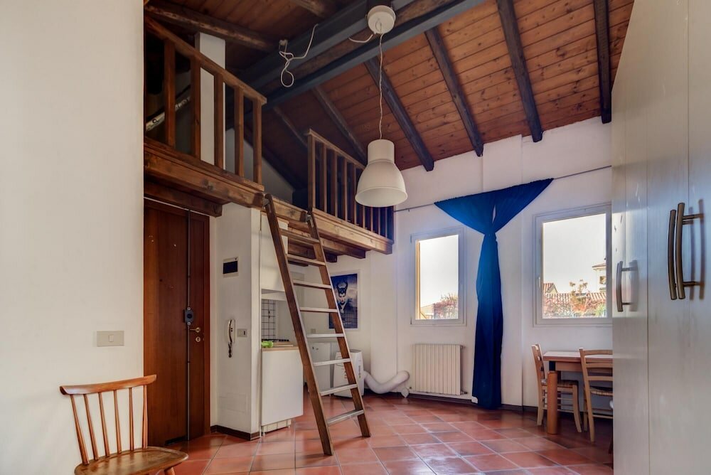 Фото Mansardina Nosadella 9 by Wonderful Italy