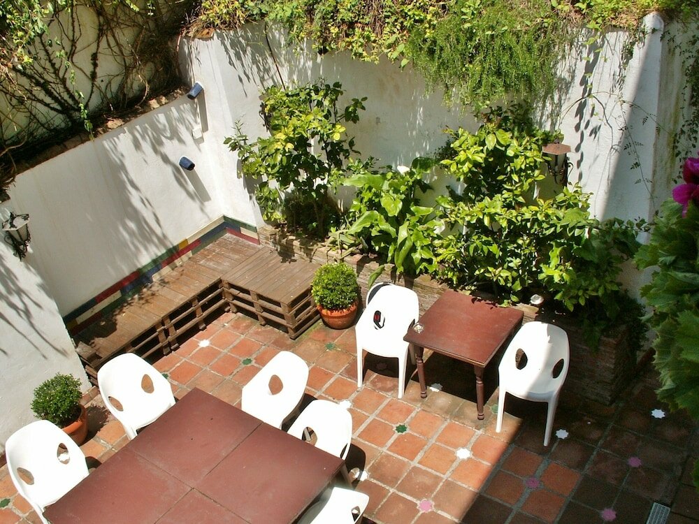 Фото Oasis Backpackers Hostel Granada