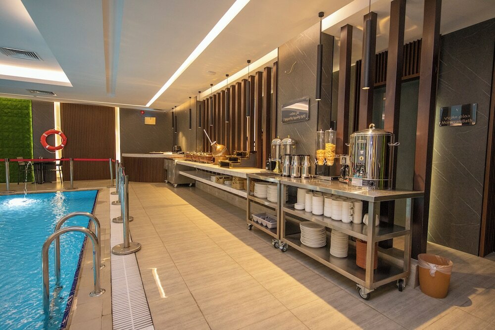 Фото Luxury Night Hotel