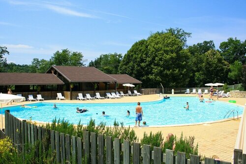 Гостиница Village de Montmarsis в Гурдоне