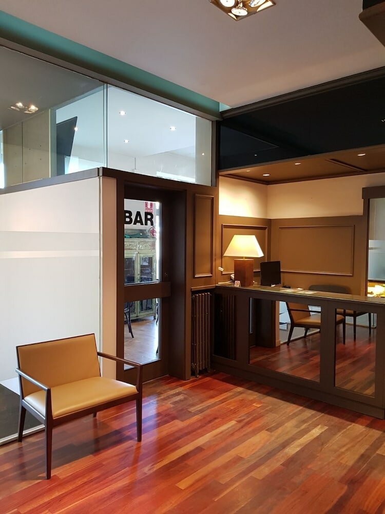 Фото Отель Terminus Puigcerdà