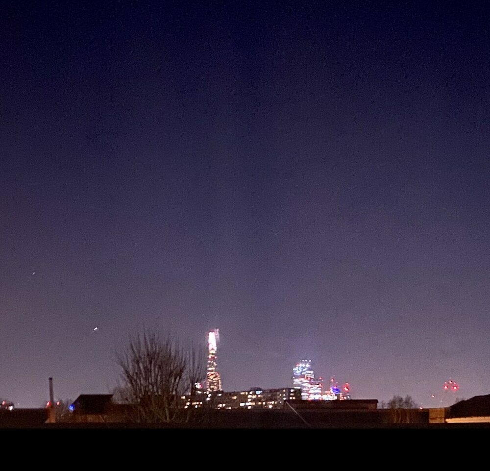 Фото Lynbrook Guests House