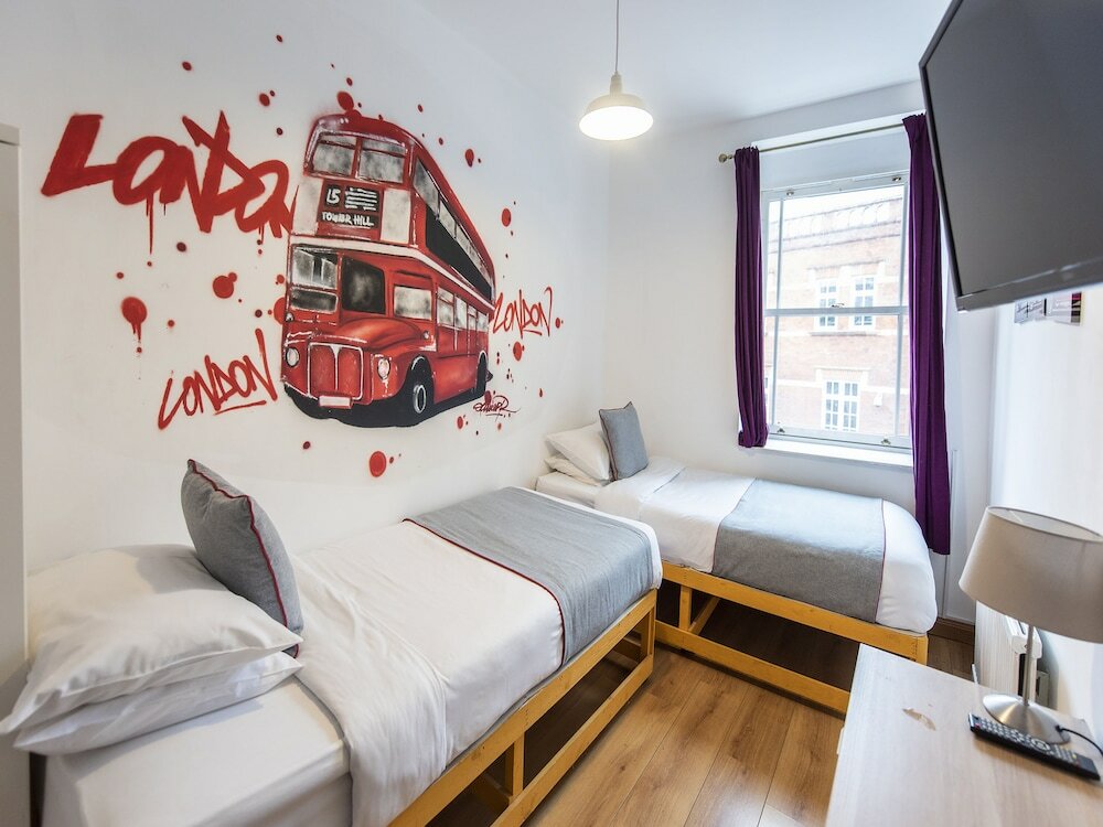 Фото Camden BnB Hotel