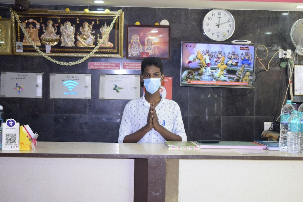 Фото Sri Gokulam Guest House