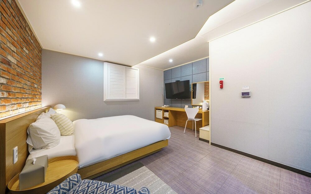 Фото Pohang E&a Hotel