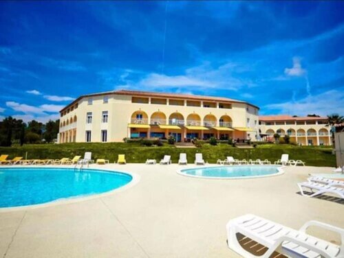 Гостиница Le Domaine de Manon в Бриньоле