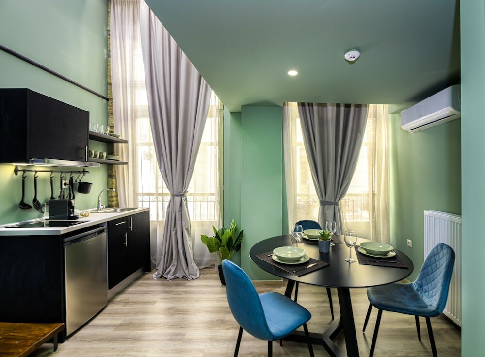 Фото Urban Tales