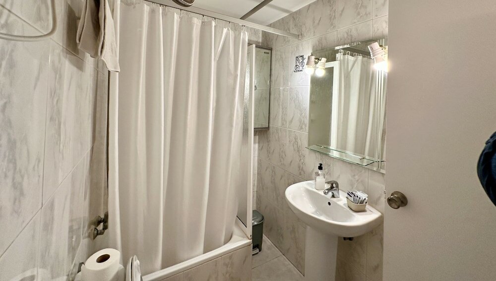 Фото Far Home Gran Vía