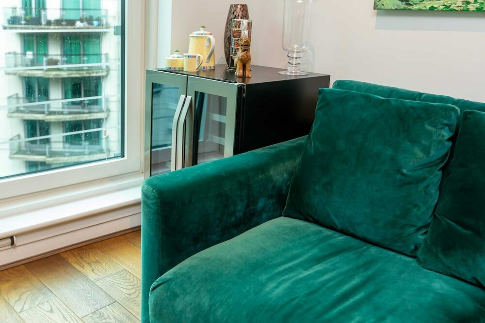 Фото Stylish 1bd High Rise Flat - Vauxhall