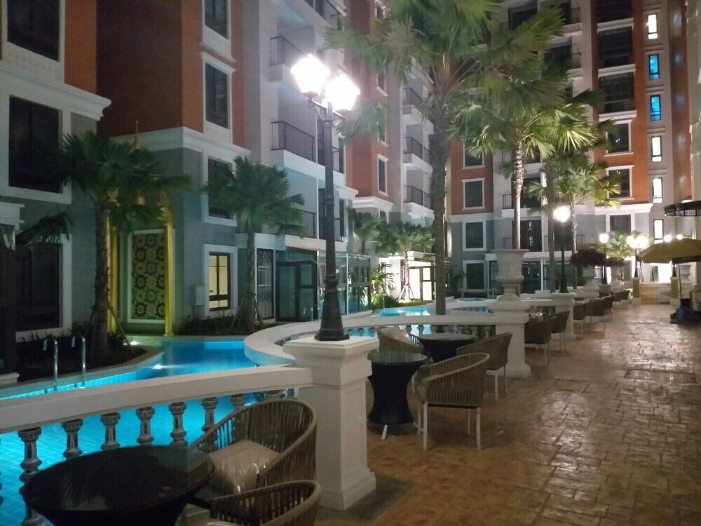 Фото Espana Condo Pattaya by Jc