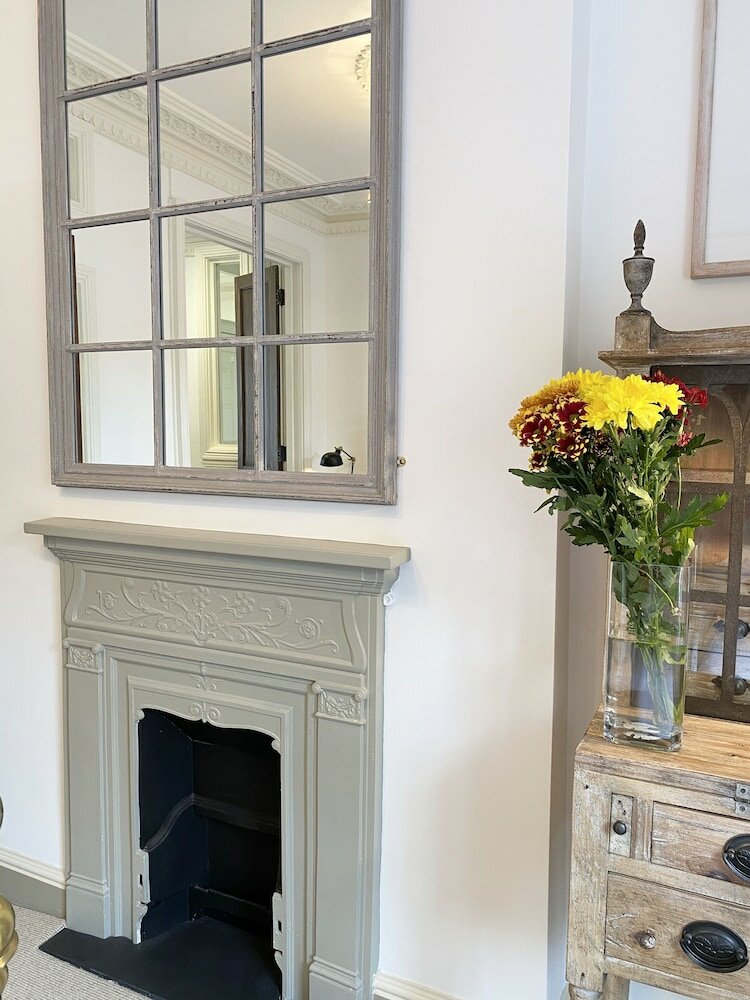 Фото Stylish Apartments in Pimlico