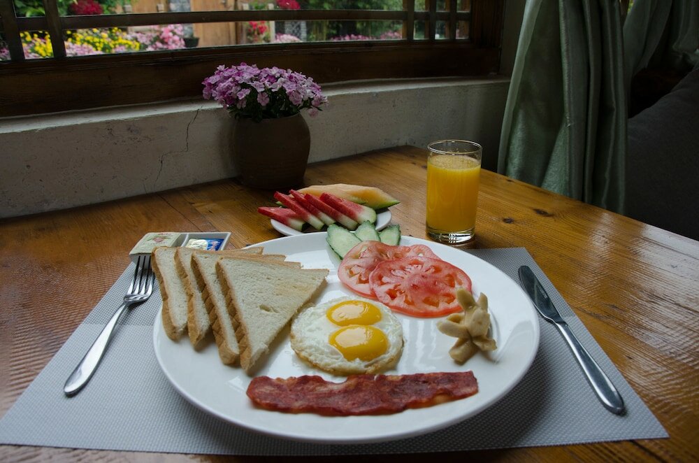 Фото Shangri La E Outfitting Boutique Hotel