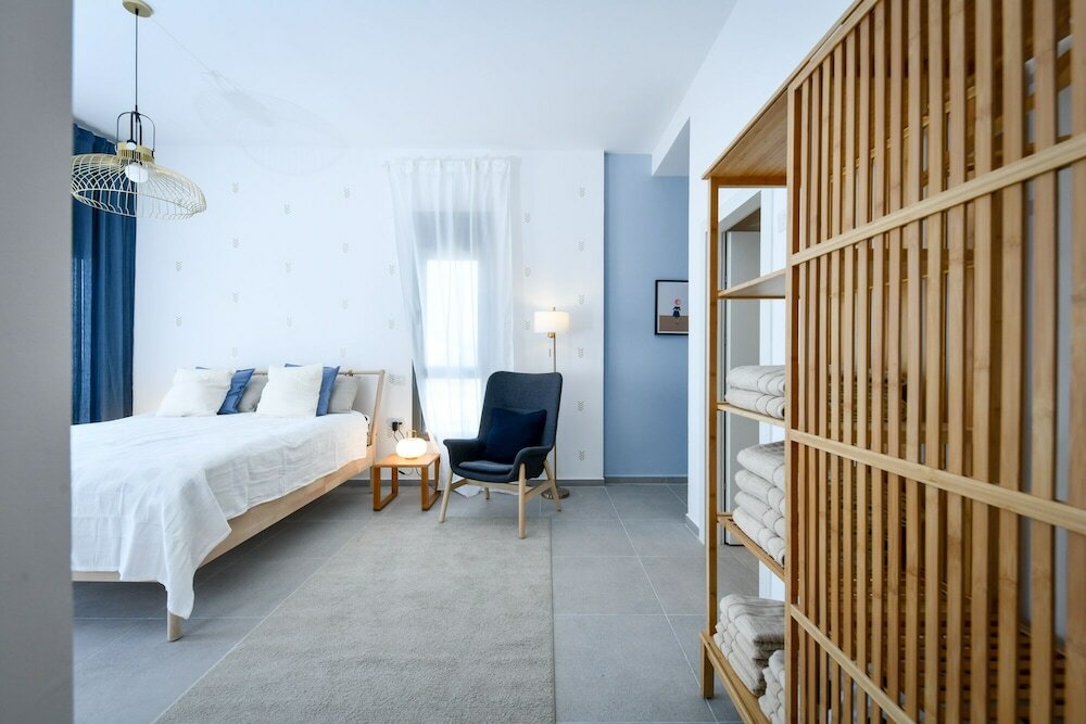 Фото High Class 6br Achziv apartment