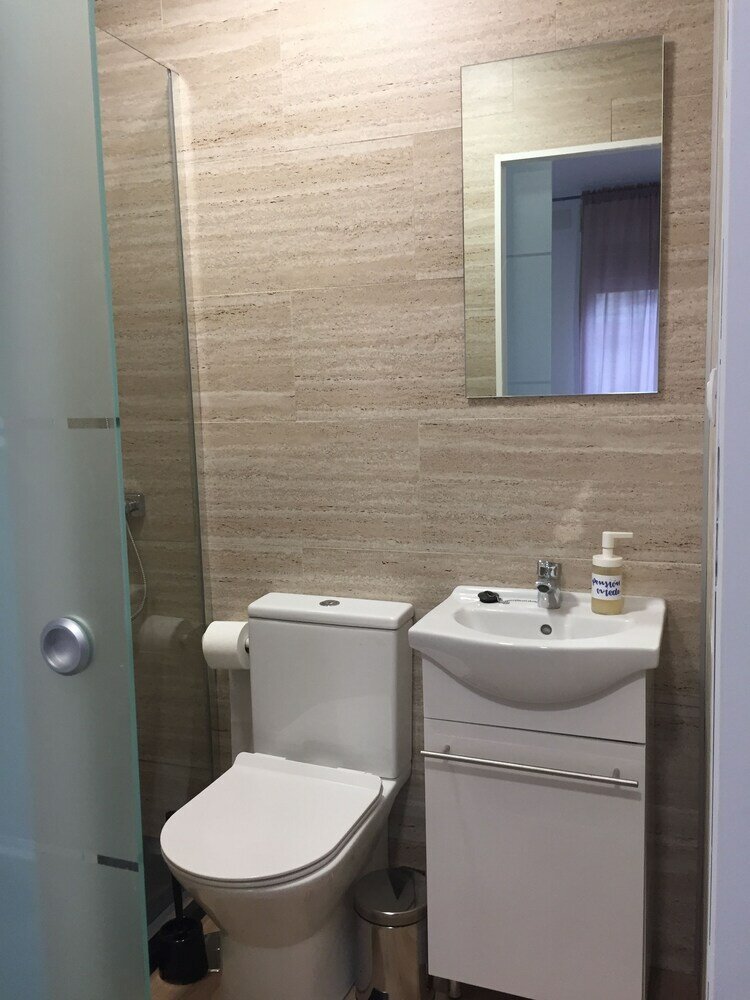 Фото Pension Oviedo