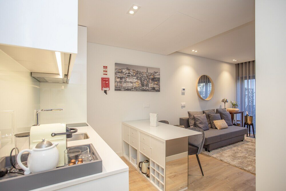 Фото Liiiving in Porto - Dragão Pool View