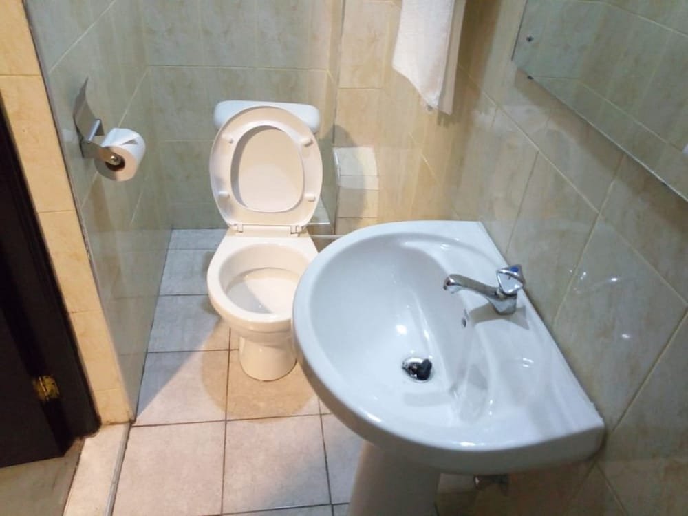 Фото Kings Premier Inn