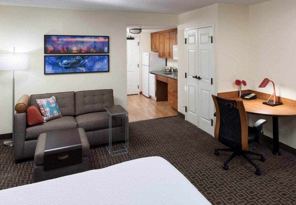 Фото TownePlace Suites by Marriott Suffolk Chesapeake