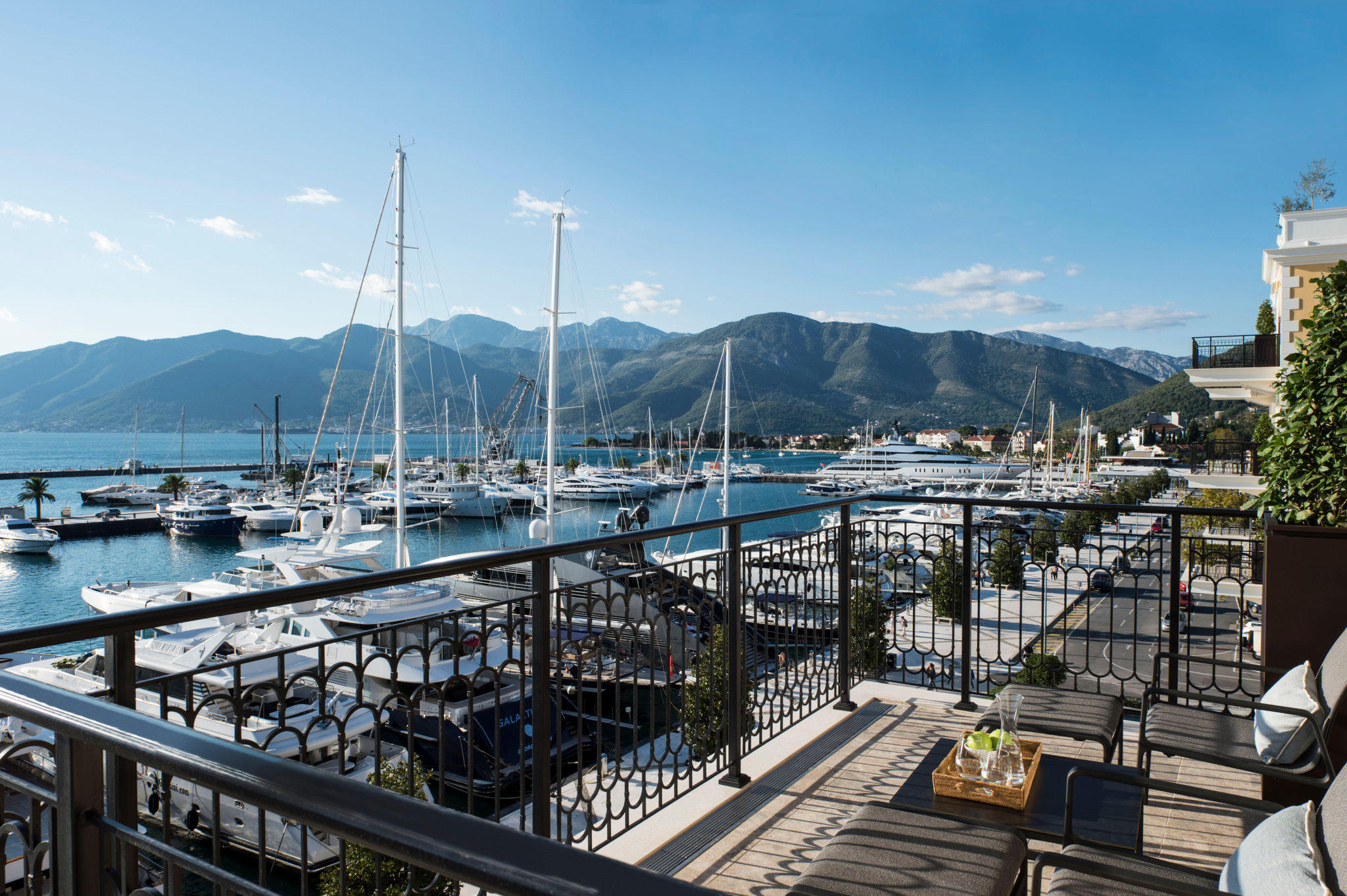 Фото Regent Porto Montenegro