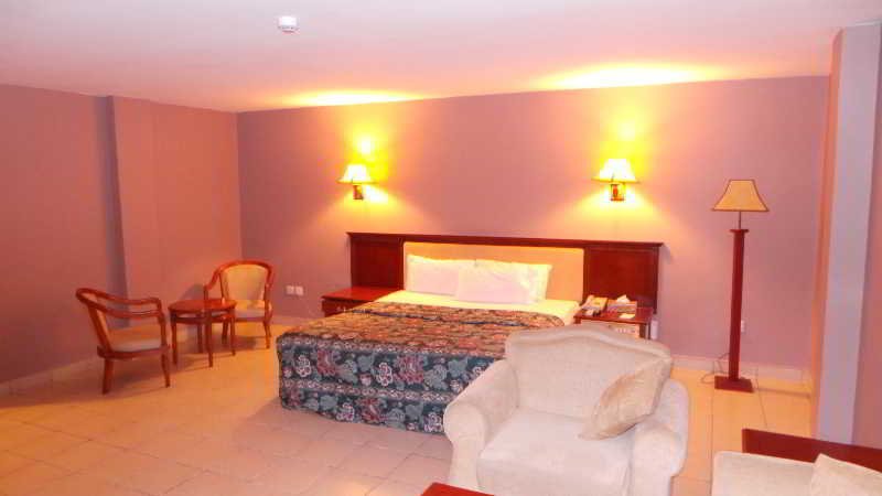 Фото Mensvic Grand Hotel