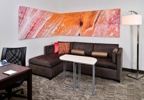 Гостиница Springhill Suites by Marriott Oklahoma City Airport в Оклахома-Сити