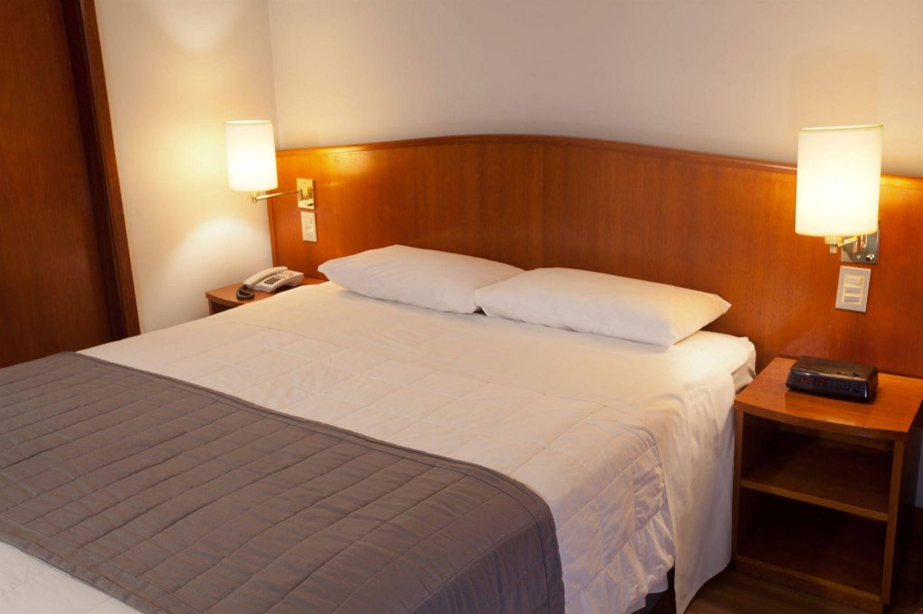 Фото Hotel Moncloa