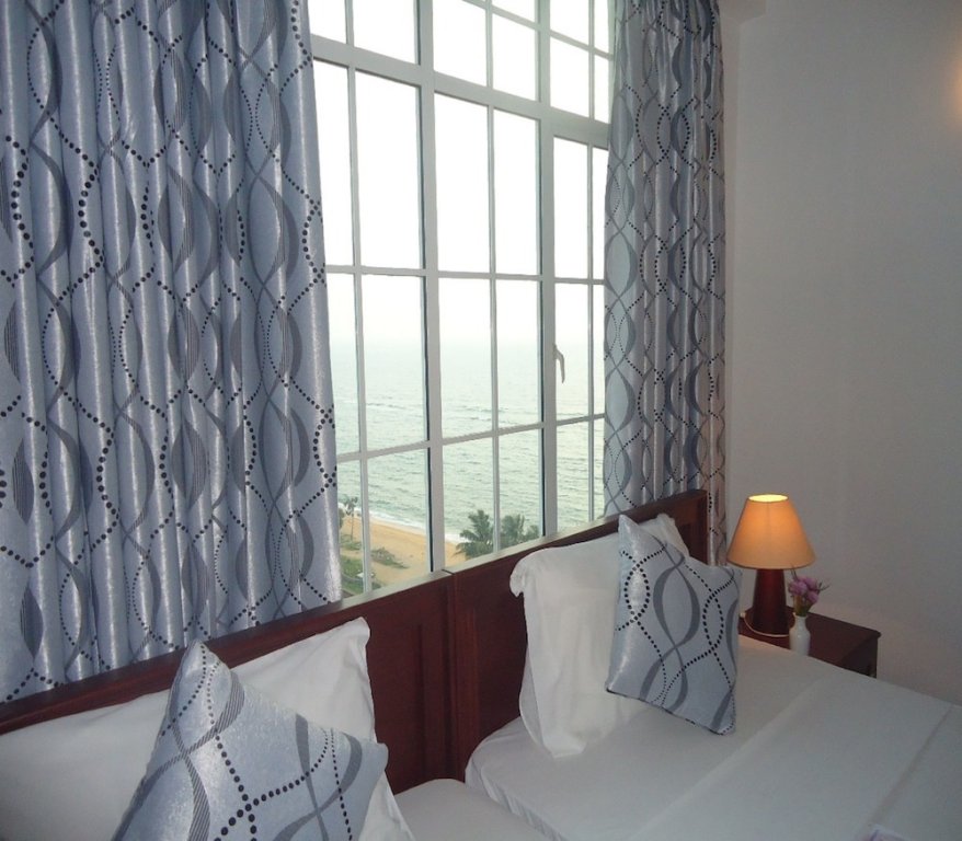 Фото Global Towers Hotel & Apartments