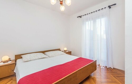 Жильё посуточно Amazing Home in Malinska With Wifi and 2 Bedrooms
