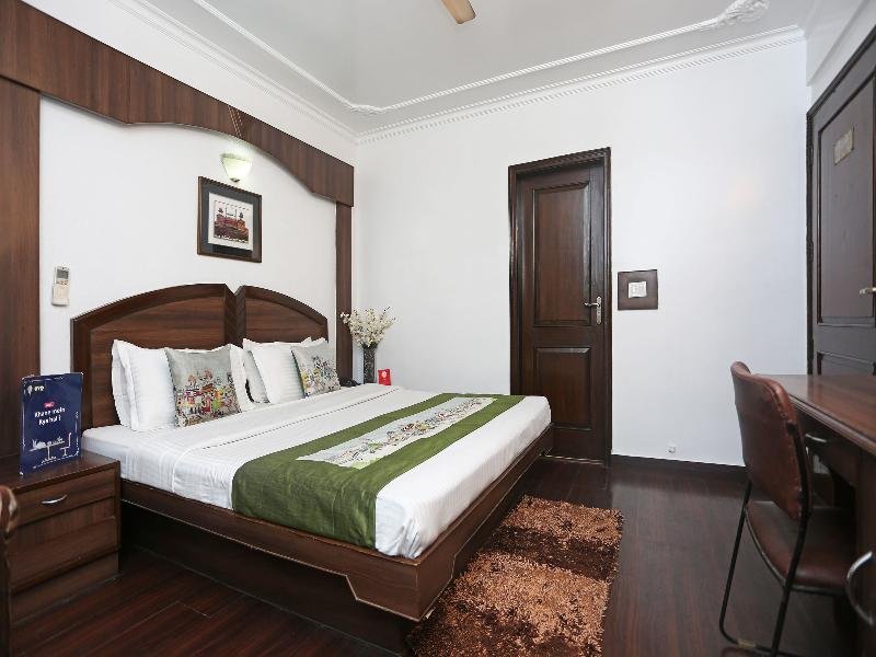 Фото Oyo 497 Hotel Welcome Palace