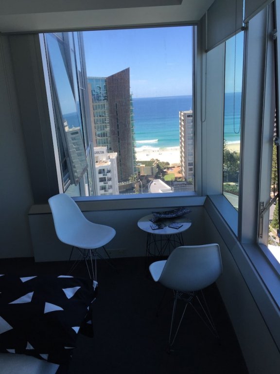 Фото Upmarket Apartment at Beach