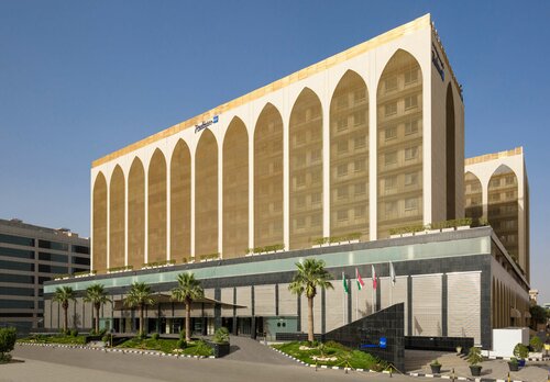Гостиница Radisson Blu Hotel Riyadh в Эр-Рияде