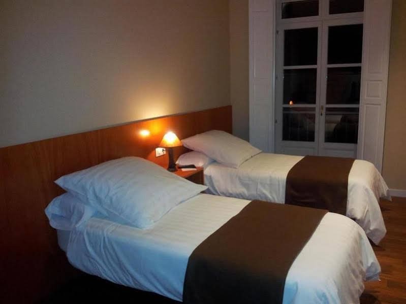 Фото Hotel Montes