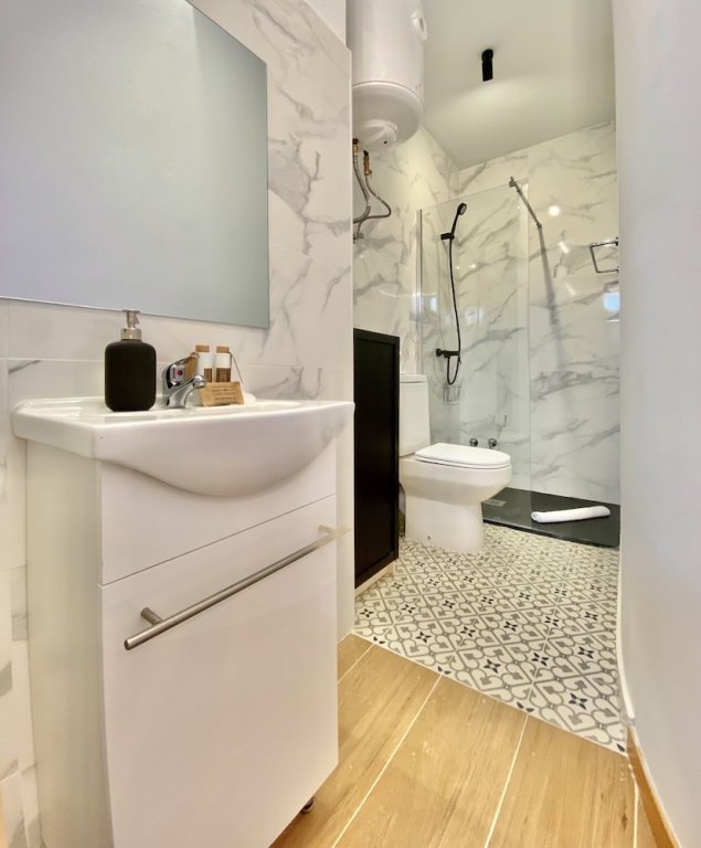 Фото Royal Suites Madrid