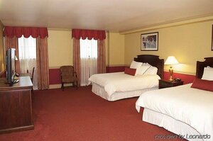 Roberts Riverwalk Urban Resort Hotel (Michigan, Wayne County, Detroit), hotel