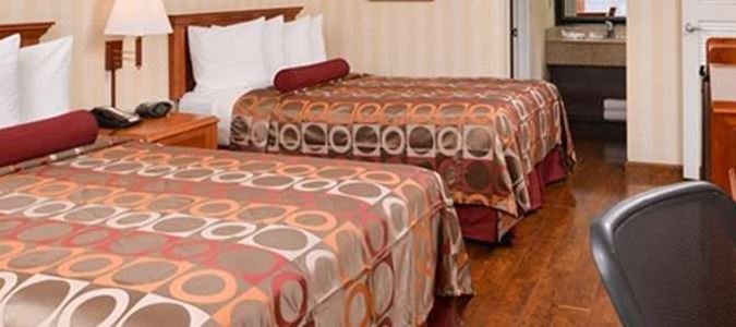 Фото Best Western Plus Raffles Inn & Suites