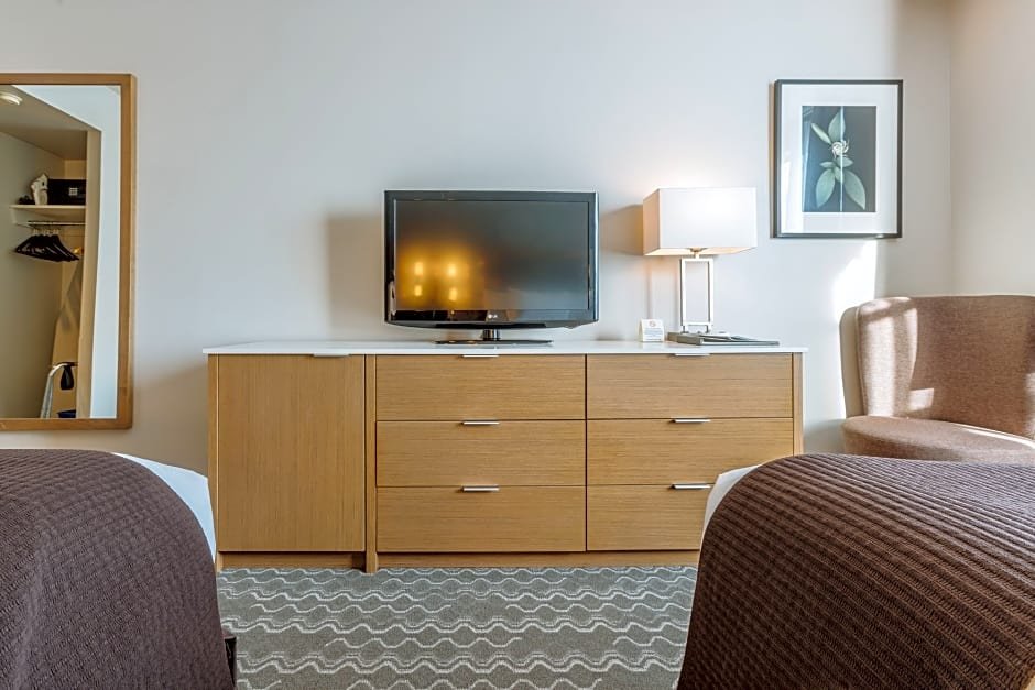 Фото Best Western Plus Vancouver Airport Hotel