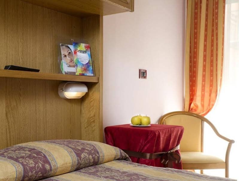 Фото Hotel Kennedy