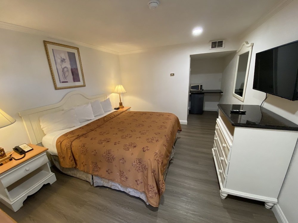 Фото American Inn Grover Beach