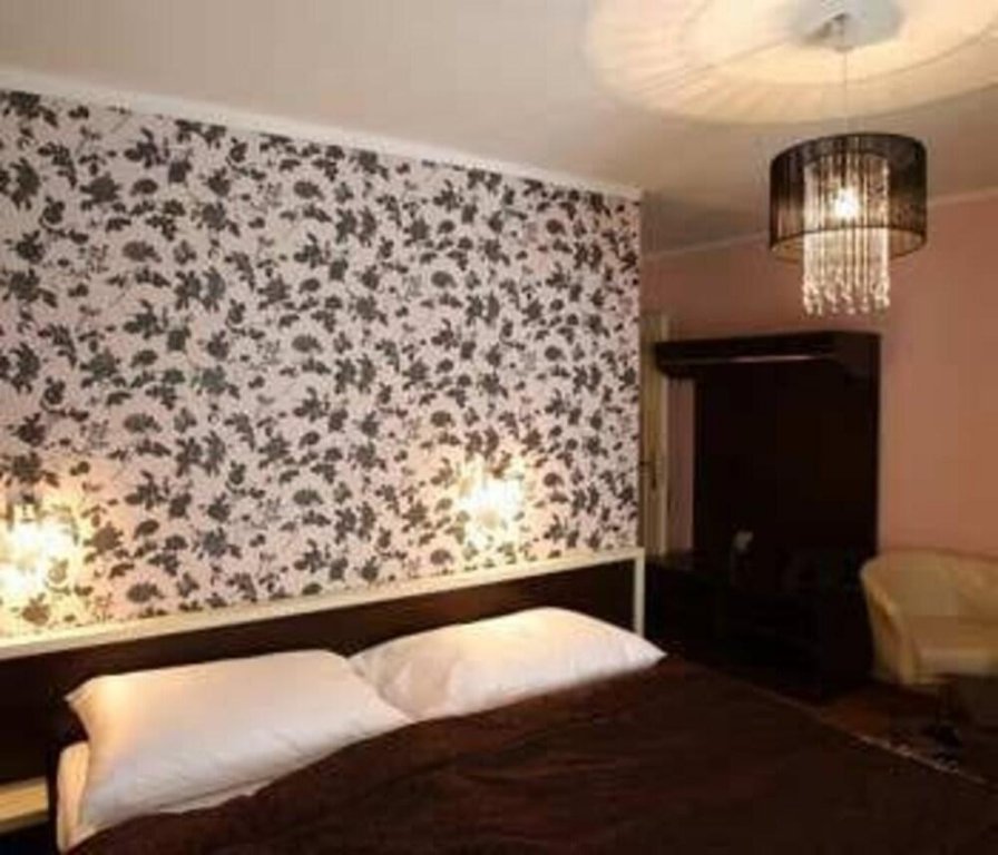 Фото Hotel Peregrin