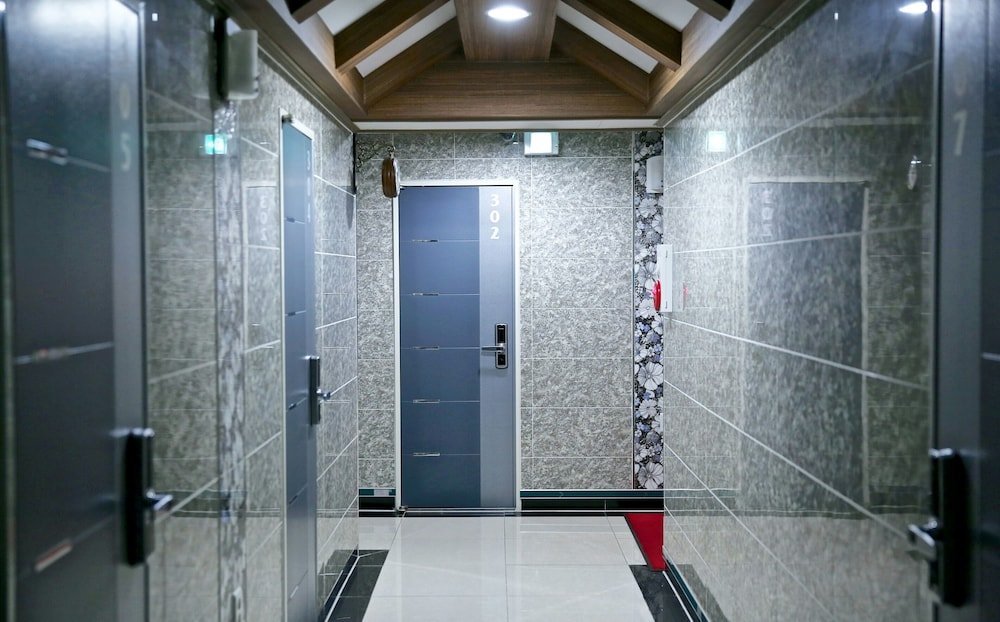 Фото Goodstay Tomo Residence