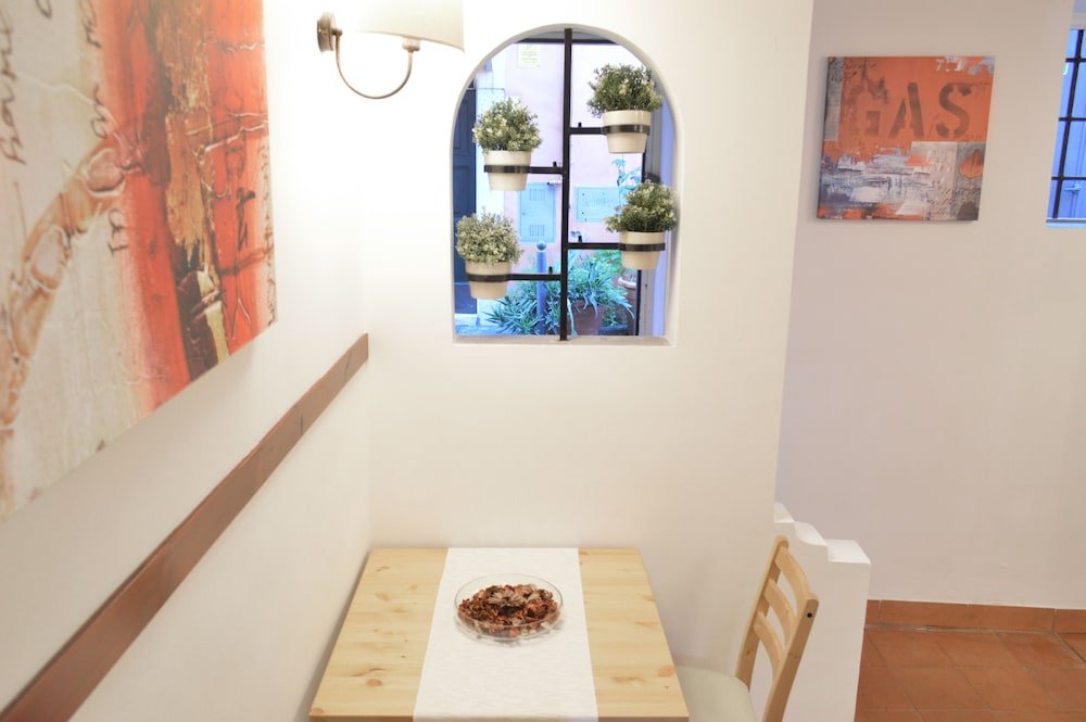 Фото Trastevere Roomy Apartment