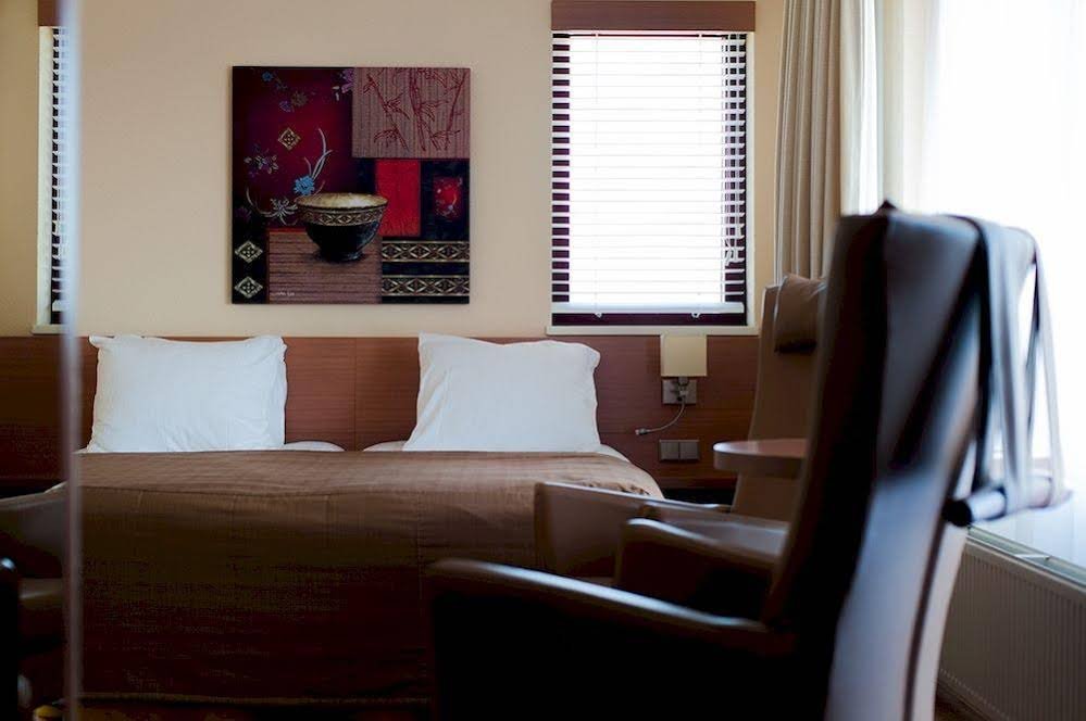 Фото Strandhotel